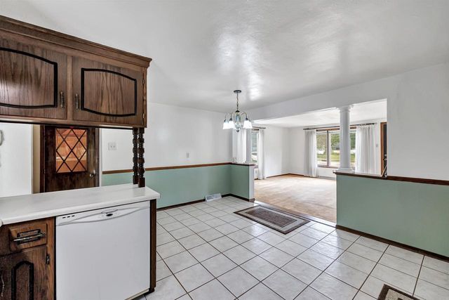 131 JOHNSON STREET, Green Bay, WI 54162