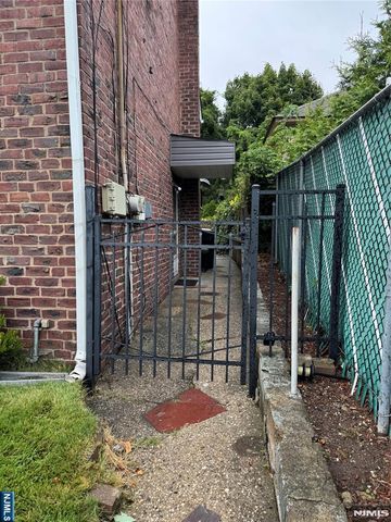12 Clark Avenue 2, Rutherford, NJ 07070