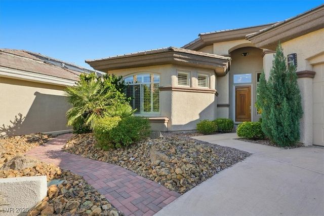10009 Sienna Peak Court, Las Vegas, NV 89144
