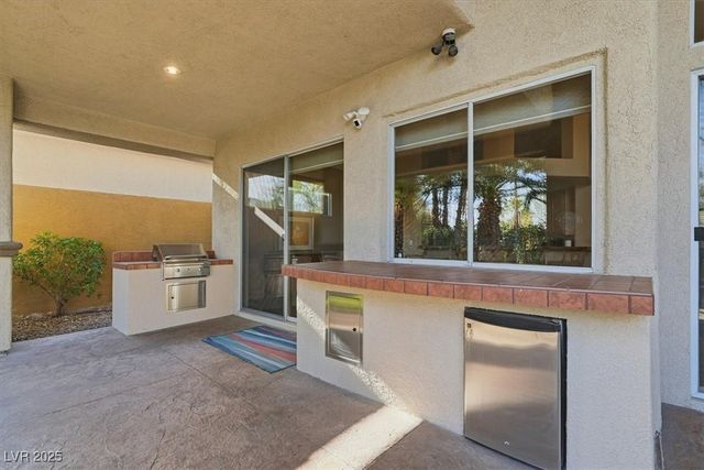 10009 Sienna Peak Court, Las Vegas, NV 89144