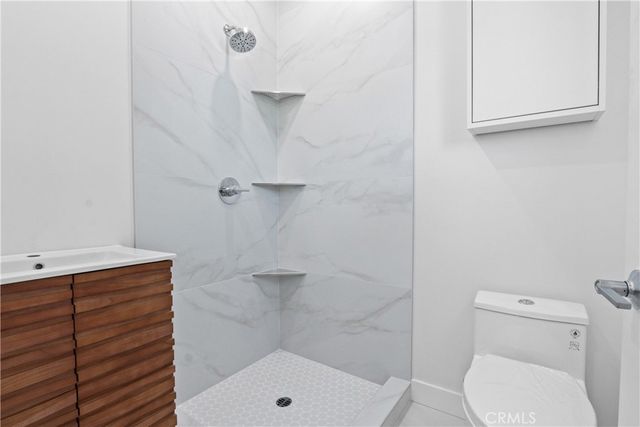 1927 Pelham Avenue 4, Los Angeles, CA 90025