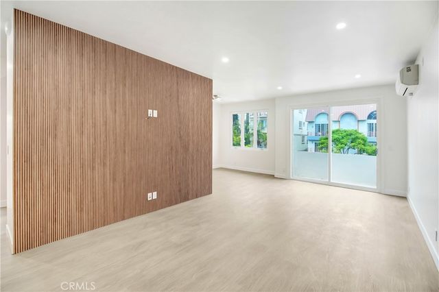 1927 Pelham Avenue 4, Los Angeles, CA 90025