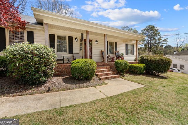 112 Allison Circle, Carrollton, GA 30117