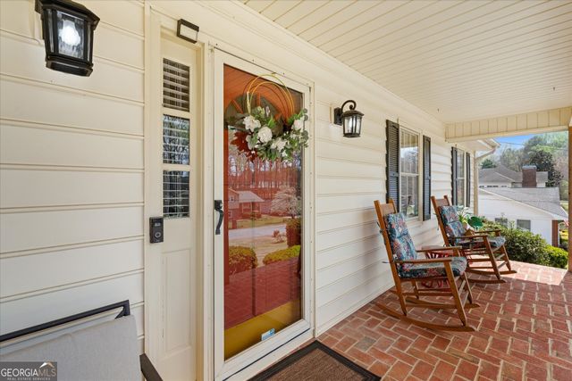 112 Allison Circle, Carrollton, GA 30117