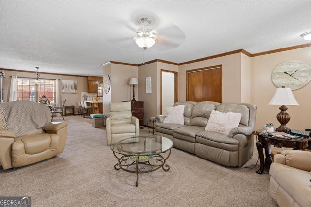 112 Allison Circle, Carrollton, GA 30117