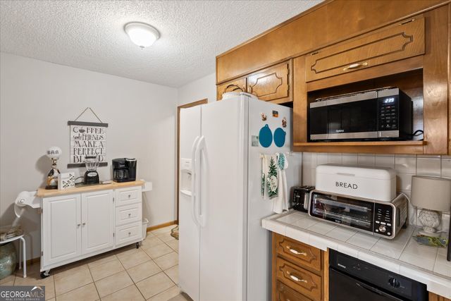 112 Allison Circle, Carrollton, GA 30117