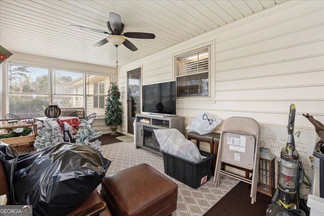 112 Allison Circle, Carrollton, GA 30117