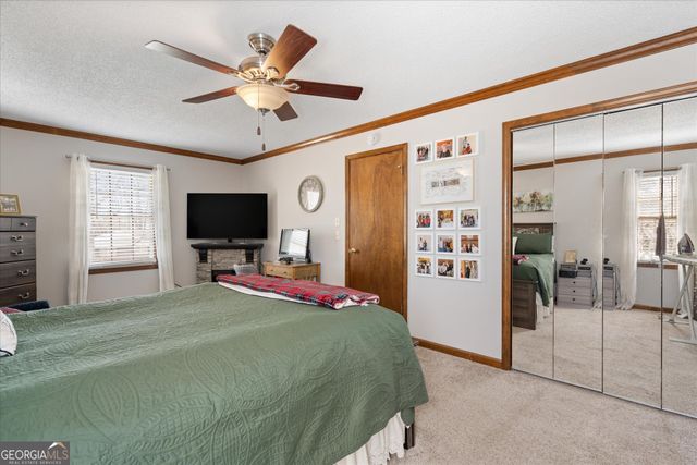 112 Allison Circle, Carrollton, GA 30117