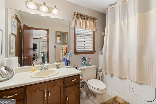 112 Allison Circle, Carrollton, GA 30117