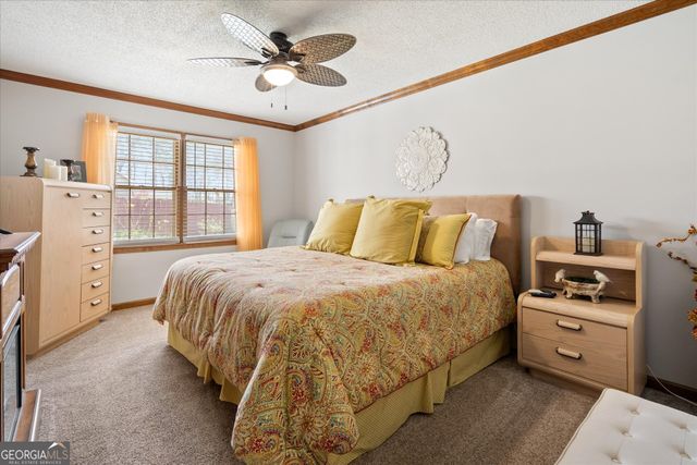 112 Allison Circle, Carrollton, GA 30117