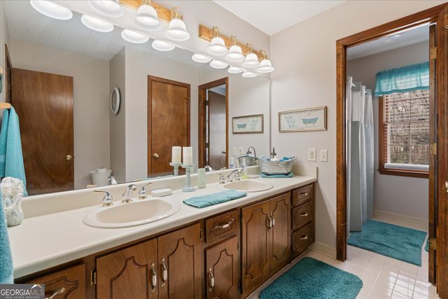 112 Allison Circle, Carrollton, GA 30117