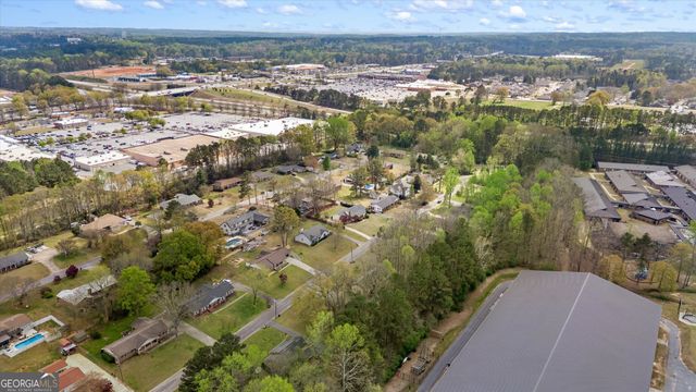 112 Allison Circle, Carrollton, GA 30117