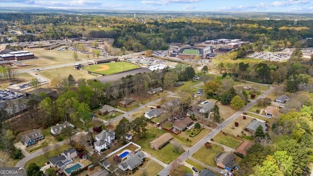 112 Allison Circle, Carrollton, GA 30117