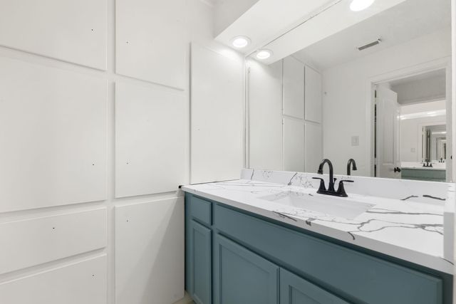 13806 Wilde Forest Court, Sugar Land, TX 77498