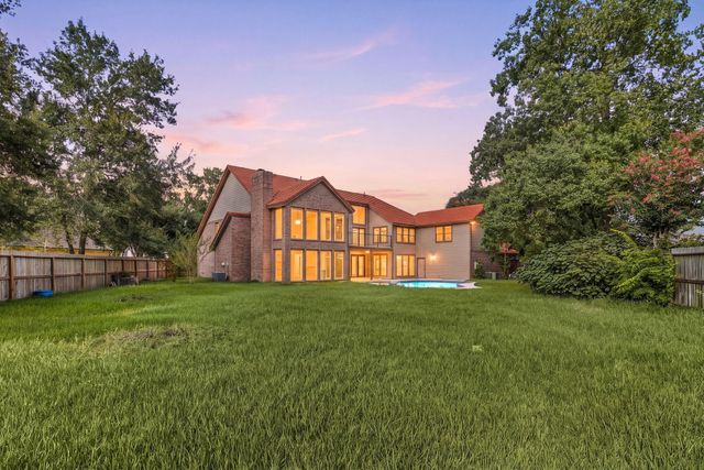 13806 Wilde Forest Court, Sugar Land, TX 77498