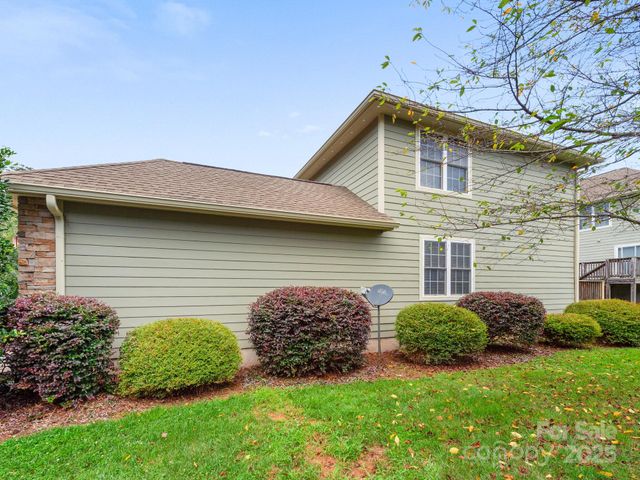 30 Douglas Fir Avenue, Arden, NC 28704