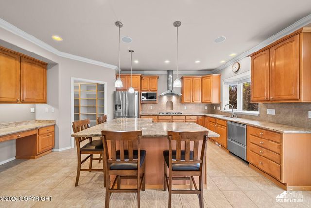 16220 Noble Point Drive, Anchorage, AK 99516