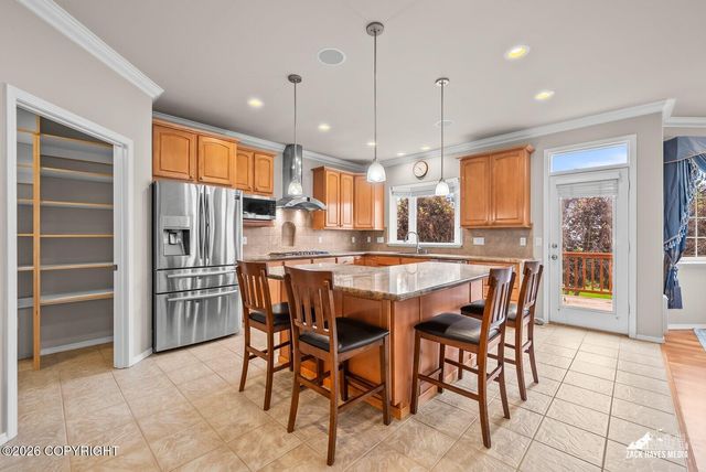16220 Noble Point Drive, Anchorage, AK 99516