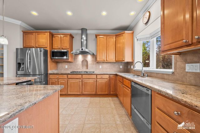 16220 Noble Point Drive, Anchorage, AK 99516