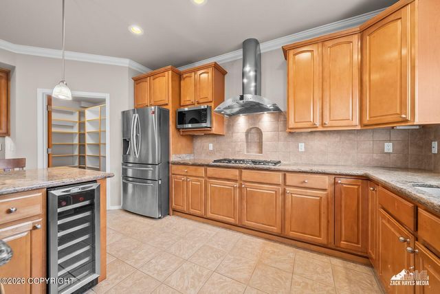 16220 Noble Point Drive, Anchorage, AK 99516