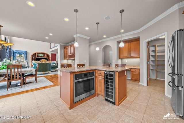 16220 Noble Point Drive, Anchorage, AK 99516