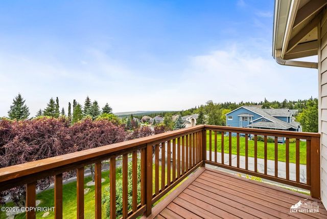 16220 Noble Point Drive, Anchorage, AK 99516