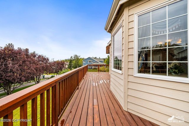 16220 Noble Point Drive, Anchorage, AK 99516