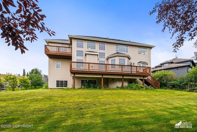 16220 Noble Point Drive, Anchorage, AK 99516