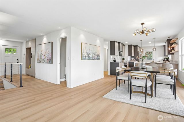1318 Lake Washington Boulevard S, Seattle, WA 98144