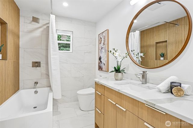 1318 Lake Washington Boulevard S, Seattle, WA 98144