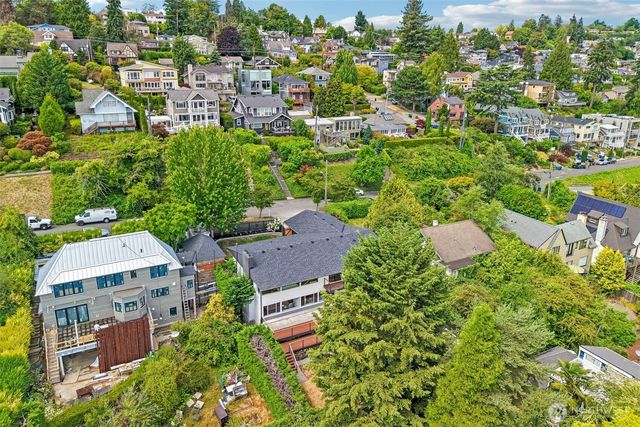 1318 Lake Washington Boulevard S, Seattle, WA 98144