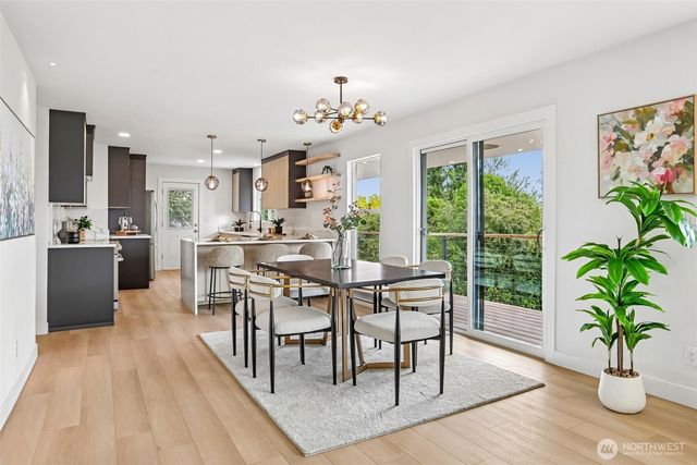 1318 Lake Washington Boulevard S, Seattle, WA 98144