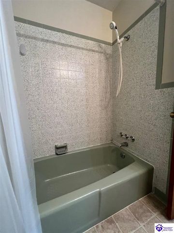 214 Hollywood Drive, Bardstown, KY 40004