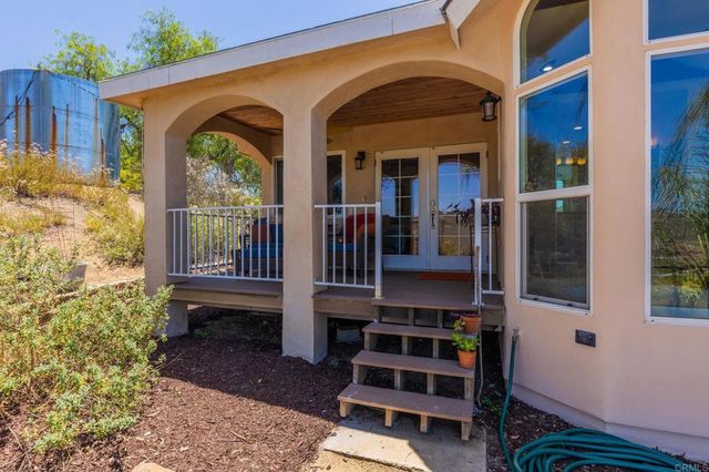 18759 Rangeland Road, Ramona, CA 92065
