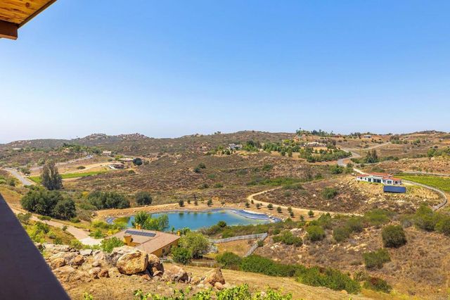 18759 Rangeland Road, Ramona, CA 92065