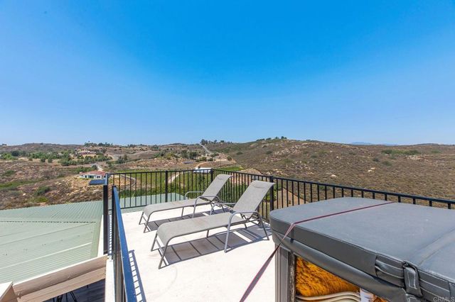 18759 Rangeland Road, Ramona, CA 92065