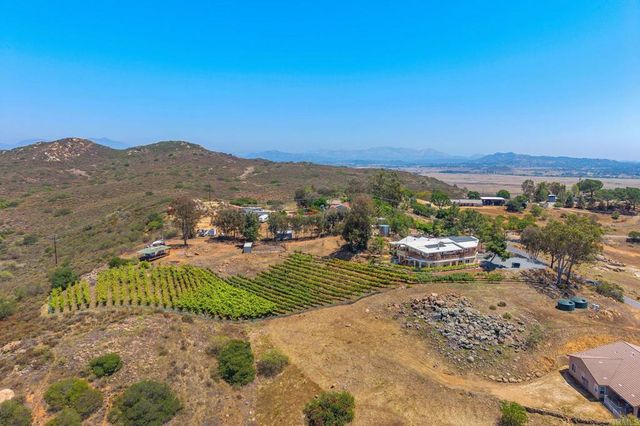 18759 Rangeland Road, Ramona, CA 92065