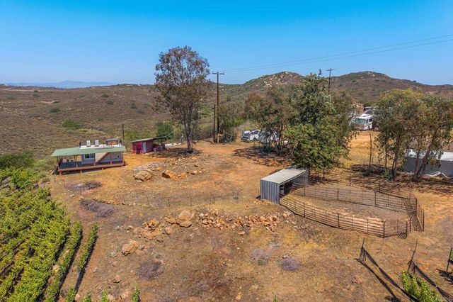 18759 Rangeland Road, Ramona, CA 92065