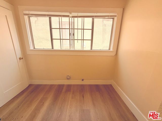 1573 W 30th Street, Los Angeles, CA 90007