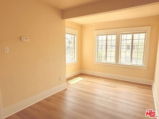 1573 W 30th Street, Los Angeles, CA 90007