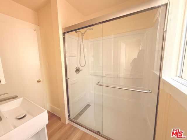 1573 W 30th Street, Los Angeles, CA 90007