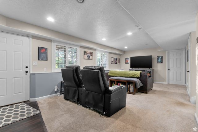 6265 S 2225 E, South Ogden, UT 84403
