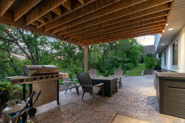 6265 S 2225 E, South Ogden, UT 84403
