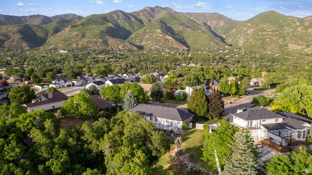 6265 S 2225 E, South Ogden, UT 84403