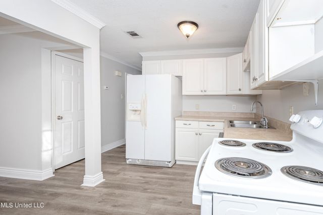 2314 14th Street, Pascagoula, MS 39567