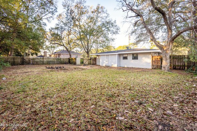 2314 14th Street, Pascagoula, MS 39567