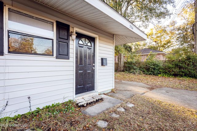 2314 14th Street, Pascagoula, MS 39567