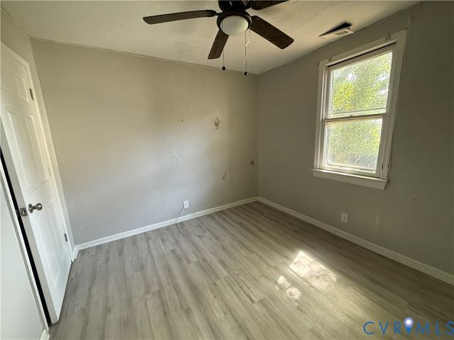 431 S 18th Ave, Hopewell, VA 23860