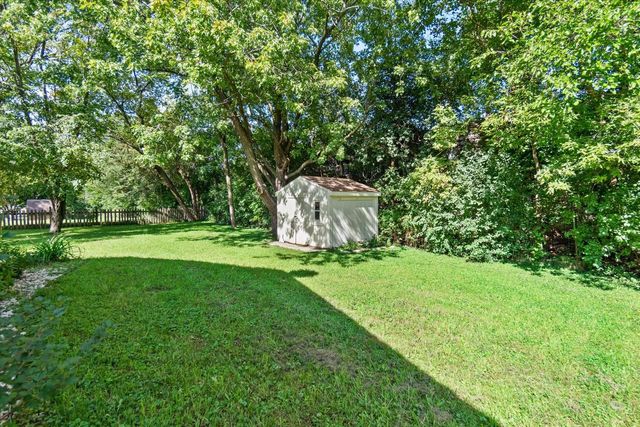 1515 S Sunny Slope ROAD, New Berlin, WI 53151