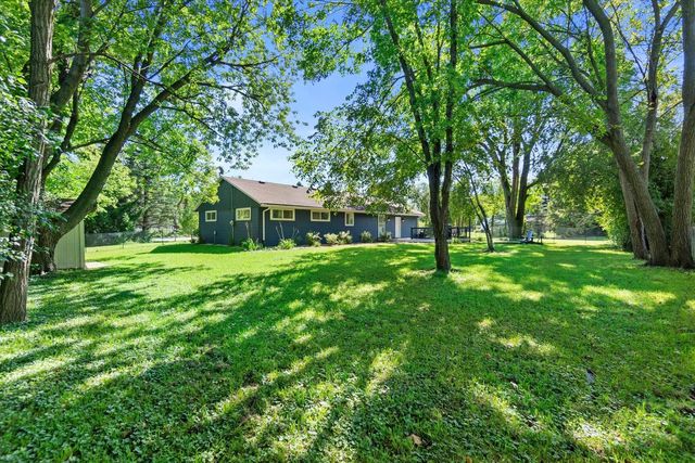 1515 S Sunny Slope ROAD, New Berlin, WI 53151